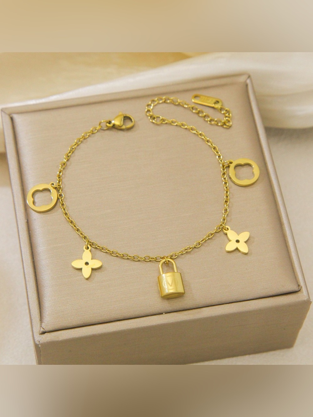 Gold Padlock Charm Bracelet - Luxury Women Jewelry